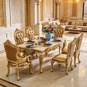 Ensemble de table à manger rectangulaire de luxe de style européen, sculpté à la main, en bois massif doré, chaises en cuir PU, meubles de salle à manger, vente en gros - Product Image 1