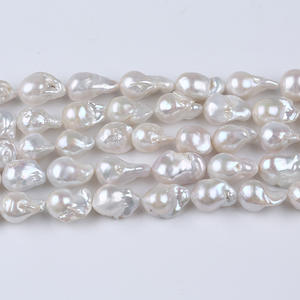 Perles d'eau douce blanches baroques faites à la main de Zhuji, pétales régénérés de 12 à 14 mm, trous de perlage, perles naturelles en gros - Product Image 2