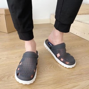 Heren Koreaanse zomermode platform waterdichte antislip PVC binnenzool gatenschoenen Baotou zachte bodem strandslippers voor liefhebbers van de tuin - Product Image 3