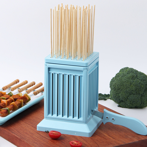 Brochetas <span class=keywords><strong>de</strong></span> barbacoa pequeñas <span class=keywords><strong>de</strong></span> 18 cm, rebanador <span class=keywords><strong>de</strong></span> carne <span class=keywords><strong>de</strong></span> 49 agujeros, herramienta para hacer Kebab para carne, <span class=keywords><strong>parrilla</strong></span> para barbacoa, Kebab, herramienta práctica para <span class=keywords><strong>pinchos</strong></span> <span class=keywords><strong>de</strong></span> carne - Product Image 2