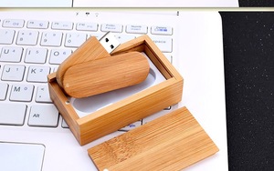 Fancy New Design Full Capacity Swivel Bamboo Usb Flash Stick Wood Usb Keychain with Wooden Gift Box - Product Image 4