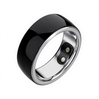 Bague connectée noire en acier inoxydable avec suivi d'activité et alerte vibratoire pour le chronométrage quotidien