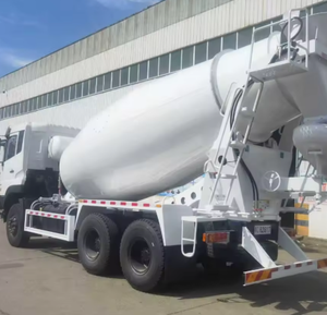 Camion malaxeur à béton commercial d'occasion, capacité 12 m³, moteur 400 CV, camion malaxeur robuste à vendre - Product Image 6