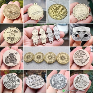 <span class=keywords><strong>Machine</strong></span> de Fabrication de Bijoux Personnalisés Or Argent Découpe <span class=keywords><strong>Laser</strong></span> Gravure <span class=keywords><strong>Laser</strong></span> Fibre avec Boîtier et Porte Coulissante - Product Image 6