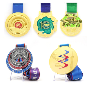 Jolie décoration en métal en alliage de zinc plaqué or fleur trèfle Logo médailles trophées médaille en métal personnalisée - Product Image 4