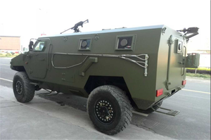 Veicolo Elettrico Dongfeng Warrior 4WD Fuoristrada: <span class=keywords><strong>Dimensioni</strong></span> 5880x2400x2400mm e Velocità Massima 133km/h - Product Image 3