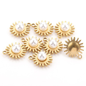 จี้มุกดวงอาทิตย์ทรงเรขาคณิตสแตนเลสชุบทอง18K สำหรับการทำต่างหู - Product Image 5