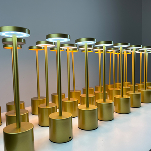 <span class=keywords><strong>Lampada</strong></span> da Tavolo per Ristorante Dimmerabile, <span class=keywords><strong>Lampada</strong></span> da Comodino Touch Ricaricabile Senza Fili a LED per Bar e Ristoranti - Product Image 3