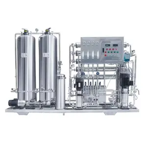 500L/H Chine Usine de traitement de l'eau minérale RO industrielle de haute qualité avec UV 500LPH Système d'osmose inverse pour l'eau potable