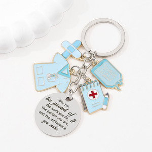 Porte-clés en émail créatif, série infirmière et médicale de dessin animé, motifs uniforme d'infirmière, carnet, pansement, poche de perfusion, pour amis, bon cadeau - Product Image 6