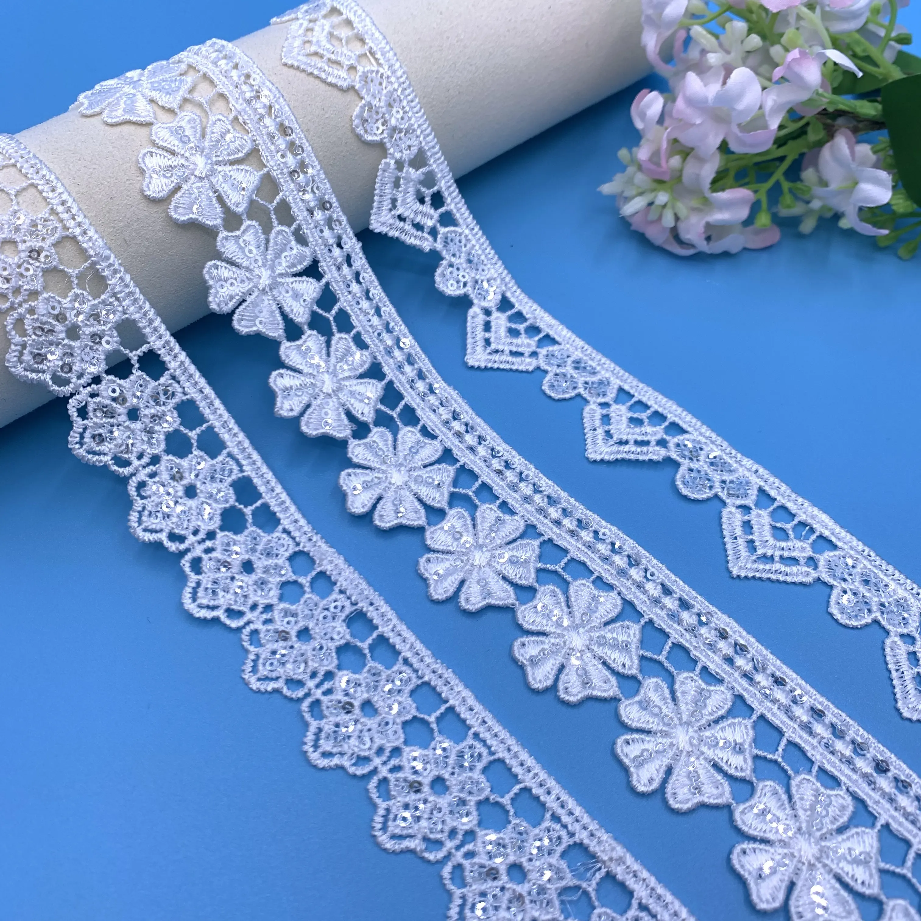 2023 Wholesale Cheap Korea Lace Fabric Fancy White Beaded Embroidery Indian Lace Sequins Fabric Trim