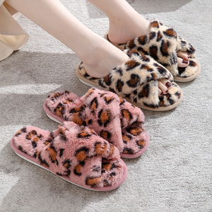 <span class=keywords><strong>Chaussons</strong></span> d'intérieur pour femmes en fausse fourrure de lapin à imprimé léopard, automne-hiver, bout ouvert, chauds, moelleux, antidérapants, chaussures d'extérieur pour femmes - Product Image 3