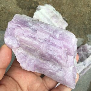 Naturale grezzo grezzi <span class=keywords><strong>kunzite</strong></span> cristallo di quarzo tumbled <span class=keywords><strong>pietra</strong></span> di guarigione Della <span class=keywords><strong>Pietra</strong></span> Preziosa di cristallo di <span class=keywords><strong>pietra</strong></span> per la decorazione - Product Image 4