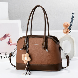Sac à main color-block avec porte-clés poupée, taille moyenne, sac à bandoulière quotidien, style tendance, été 2026, doublure en polyester - Product Image 4