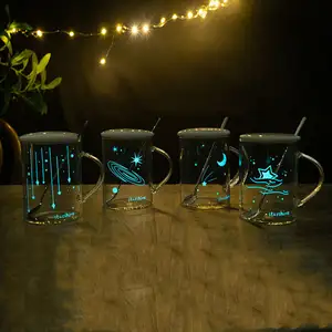 Tazas de café y té con diseño creativo de luna y estrella, vaso de cristal luminoso, 480ml