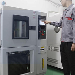 غرفة اختبار قابلة للتخصيص بدرجة حرارة ورطوبة عالية ومنخفضة سعة 100 لتر |   غرفة بيئية للتدوير الحراري من -40 إلى 150 درجة مئوية لمدة عام واحد - Product Image 6