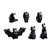Patung Hewan Tengkorak Halloween Resin Kerangka Kucing Kelelawar Burung Hantu Miniatur Ornamen Dekorasi Lanskap Mikro Hadiah Pesta Halloween