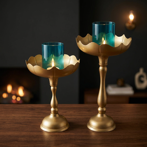 Bougeoir en verre et métal doré avec votive pour la décoration intérieure Noël Diwali mariage indien cadeaux de retour - Product Image 5