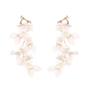 VENRAS wholesale Fashionable woman earing for wedding jewelry White ceramic flower earrings sets tor brides