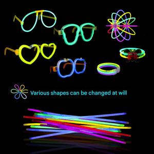Bâtons lumineux phosphorescents en lot de 100, nouveauté, bracelets LED thérapeutiques pour fêtes, festivals, mariages, bâtons lumineux du Poisson d'avril – Vente chaude - Product Image 2