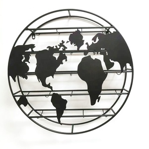 Casier à <span class=keywords><strong>vin</strong></span> suspendu industriel mural rond bouteille <span class=keywords><strong>de</strong></span> <span class=keywords><strong>vin</strong></span> support en verre grande carte du monde <span class=keywords><strong>mur</strong></span> métal minimaliste moderne - Product Image 2