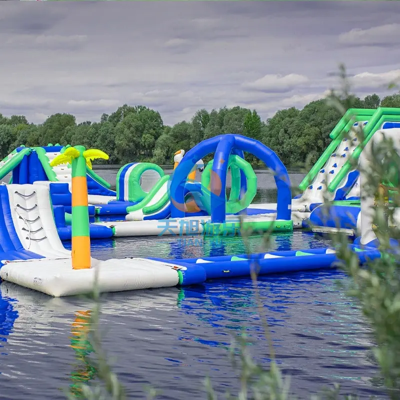 Nuevo diseño TX inflable gigante Aqua parque acuático obstáculo flotante Color y tamaño personalizados para juegos acuáticos de aventura para adultos