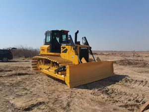 मशीन एक्रिकोल बुलडोजर 70 सेमी शन्तुई d08 छोटे बुलडोजर मिनी बुल डोजर की कीमत 8 टन बुलडोजर वजन - Product Image 5