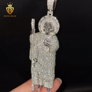 Ciondolo Iced San Giuda 3 Pollici in Argento Sterling 925 Placcato Rodio con Moissanite VVS Certificata GRA, Collana con Ciondolo da Uomo - Product Image 5