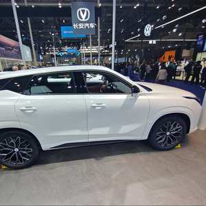 Coche de segunda mano Changan PHEV 2026 UNI-<span class=keywords><strong>Z</strong></span>, SUV de 5 puertas y 5 plazas, dirección hidráulica, <span class=keywords><strong>E</strong></span>-CVT, tracción delantera, volante <span class=keywords><strong>a</strong></span> la izquierda, vehículo de nueva energí<span class=keywords><strong>a</strong></span> UNI-<span class=keywords><strong>Z</strong></span> - Product Image 5