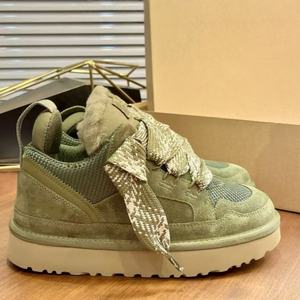 Nouvelles Bottes Ugg Femme 2025 Personnalisées Hiver Chaudes en Peau de Mouton à Plateforme, Chaussons Tasman pour Femme avec Logo, Chaussures Femme à Enfiler - Product Image 4