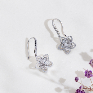 Boucles d'oreilles fleur en or blanc 9 carats avec diamants ronds pour femmes Messi Jewelry MSE-903 - Product Image 4