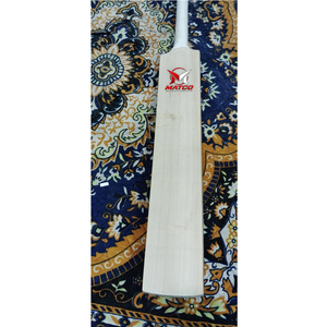 Batte de cricket haute performance en saule anglais avec lame robuste et poignée confortable, batte de cricket premium fabriquée en saule anglais de qualité. - Product Image 6