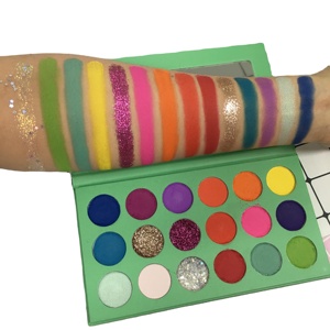 Bán buôn tùy chỉnh 18 màu sắc <span class=keywords><strong>Eyeshadow</strong></span> <span class=keywords><strong>Pallet</strong></span> mịn mượt cao sắc tố màu xanh lá cây <span class=keywords><strong>Eyeshadow</strong></span> với giá thấp - Product Image 2