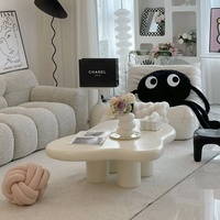 Table basse en forme de nuage, style nordique Instagram, mobilier de maison, design compact, moderne, minimaliste, luxueux pour les salons et les maisons