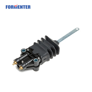 Valvola di regolazione altezza airbag Formenter 4640070010 per sistema di sospensione camion JieFang, ricambio - Product Image 5