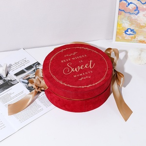 Luxury Fashion Rounded Velvet Paper Gift Folders Set with Handle & Ribbon Embossing Matt Lamination Recycled <b>Materials</b> - Product Image 2