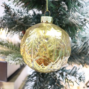 वैयक्तिकृत 8 सेमी सजावटी हैंगिंग आभूषण साफ़ गोल्डन लक्ज़री ग्लास क्रिसमस बॉल्स - Product Image 5