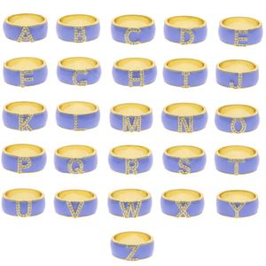 Anello Personalizzato con Nome in 26 Lettere Iniziali, Placcato Oro con Smalto Rosa e Blu, Zirconi Trasparenti per Donne - Product Image 3