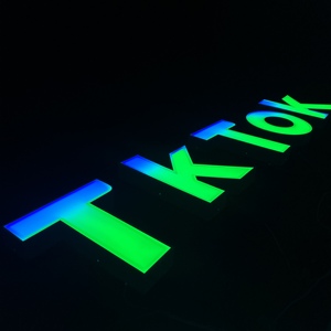 Enseigne lumineuse à <span class=keywords><strong>lettres</strong></span> LED 3D personnalisée, rétroéclairée, panneau électronique pour logo, décoration intérieure pour entreprises et magasins, directement <span class=keywords><strong>de</strong></span> l'usine - Product Image 3