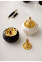 Brûleur d'encens de toit de temple de bois de santal écologique en céramique ronde minimaliste-décor à la maison de style arabe du Moyen-Orient