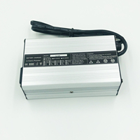 Chargeur de vélo électrique DL300 58,8V 5A 300W OVP pour batteries Li-ion (Vélo électrique/Bateau/Moto) Câble rétractable Conception pliable