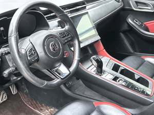 <span class=keywords><strong>MG</strong></span> 5 <span class=keywords><strong>2021</strong></span> FWD Berlina a Benzina con 5 Sedili in Pelle, Trasmissione Automatica, Auto Cinese Usata - Product Image 3