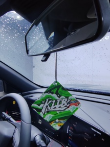 Tablette parfumée suspendue pour voiture KLCB Enlever les odeurs de voiture Parfum longue durée Tablette de désodorisant pour voiture - Product Image 5