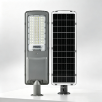 Lampe solaire LED extérieure IP65 avec corps en aluminium, télécommande, détecteur de mouvement et stockage de batterie pour utilisation sur autoroute