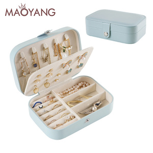 <span class=keywords><strong>Portagioie</strong></span> da Viaggio Portatile <span class=keywords><strong>per</strong></span> Donna e Ragazza in Pelle PU Organizzatore <span class=keywords><strong>per</strong></span> Orecchini e Piercing Confezione Scatola Regalo - Product Image 1