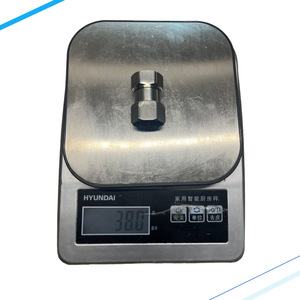 ข้อต่อท่อสแตนเลสฮุนได ขนาด 20 มม. แบบเกลียวใน-นอก สำหรับงานประปา - Product Image 1