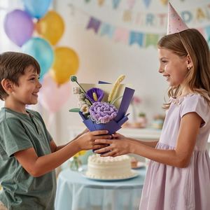 Kit de mini-bouquet élégant Duo : Créez une rose géante et un anthurium avec des tiges en chenille, 5 combinaisons de couleurs pastel douces - Product Image 5