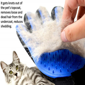 2-in-1 Deshedding & Massage Mitt Flexible 5 Fingers Pet <b>Hair</b> Removal Glove for Dogs & Cats Bathing & Grooming - Product Image 5