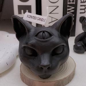 قط ثلاثي العينين على الطراز المصري في عيد الهالولين ديوالي ، زهور عمود فريدة مبتكرة من نوعها في شمع الصويا - Product Image 5