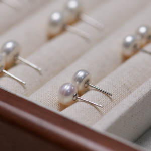 Boucles d'oreilles en perles bouton 4-5/5-6/6-7/7-8/8-9/9-10/10-11/11-12 mm, perles d'eau douce naturelles blanches - Product Image 2